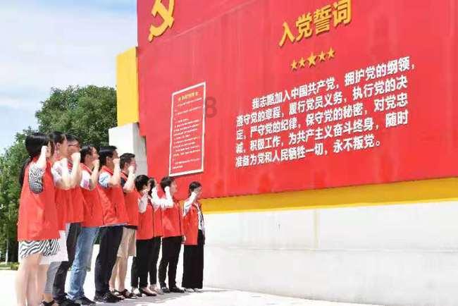 全球热门游戏《全境封锁2》狂蜂汹涌，特工们齐聚春节战场！